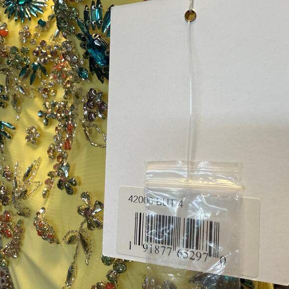 Mac Duggal Yellow Maxi Beaded Sequin Rhinestone Gown Scoop Back Dress Size 4 - Picture 6 of 10